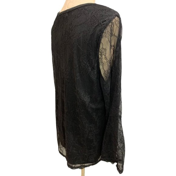 2X Absolutely Famous Women's Black Lace Pullover Blouse Keyhole Neckline - Picture 8 of 8